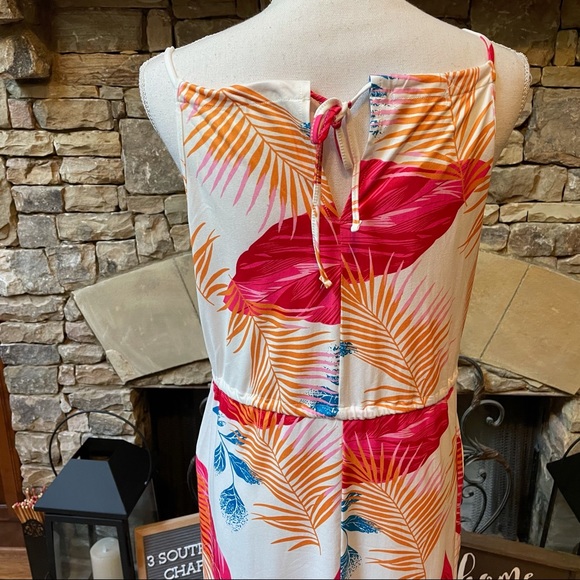 NWT Live Cloth Floral Print Maxi Dress Medium - Picture 11 of 13